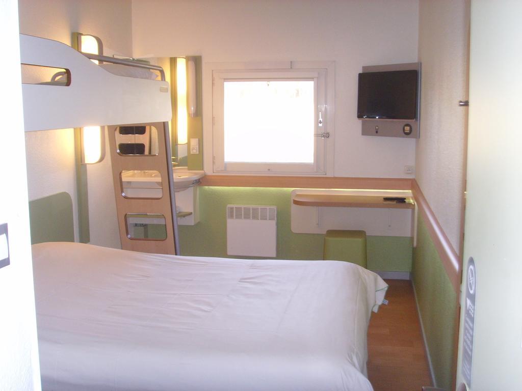 Ibis Budget L'Isle Adam エクステリア 写真